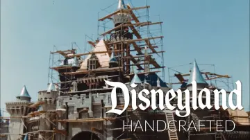 Задник до фильму"Disneyland Handcrafted" #531310