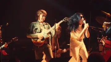Задник до фильму"Power to the People: John & Yoko Live in NYC" #819293