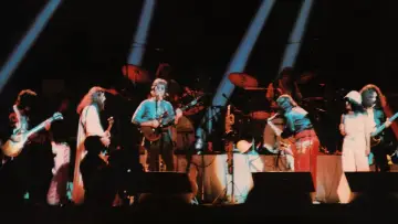 Задник до фильму"Power to the People: John & Yoko Live in NYC" #819298