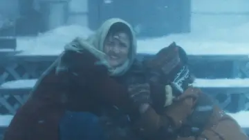 Задник до фильму"Hazel