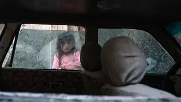 Задник до фильму"Inside Gaza" #1190713
