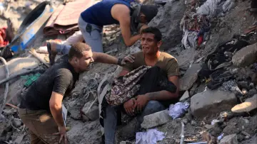 Задник до фильму"Inside Gaza" #1190722
