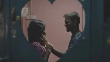Задник до фільму "দেলুপি" #1580551