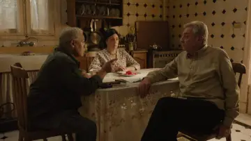 Задник до фильму"شكوى رقم 713317" #936381