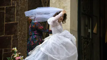 Задник до фільму "Mariage au goût d