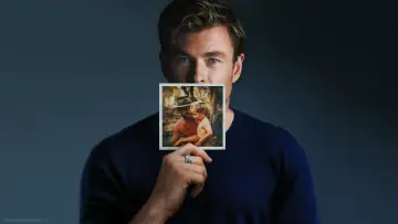 Задник до фильму"Chris Hemsworth: A Road Trip to Remember" #625395