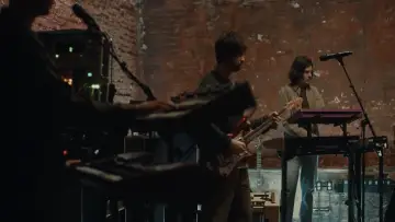 Задник до фільму "Tame Impala: Sound Check at Cherry Lane Theatre" #1836116