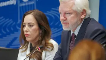Задник до фильму"Julian Assange : l’homme à faire taire" #1191837