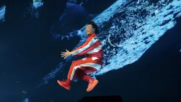 Задник до фильму"Eason Chan Fear and Dreams Live in Concert 2022-2025" #919155