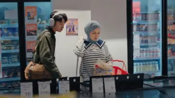 Задник до фільму "Ahlan Singapore" #818633