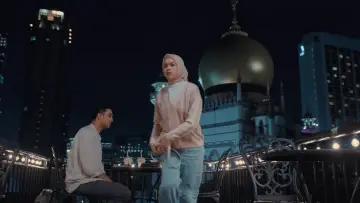 Задник до фільму "Ahlan Singapore" #818635