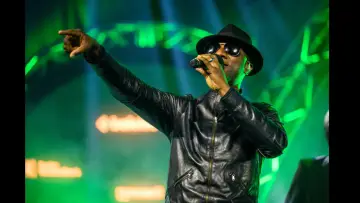 Задник до фільму "Aloe Blacc - Live at Baloise Session 2025" #1572650