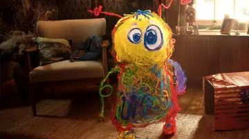 Задник до фільму "A Holiday Short: Best Christmas Ever" #923755
