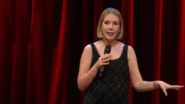 Задник до фільму "Katherine Ryan: First Born Daughter" #1527857