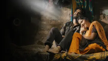 Задник до фільму "రాజు Weds రాంబాయి" #1296064