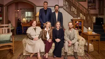 Задник до фільму "Everybody Loves Raymond: 30th Anniversary Reunion" #1569599