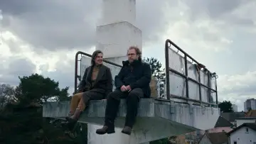 Задник до фільму "Blackbird" #1829549
