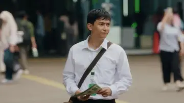 Задник до фильму"Tunggu Aku Sukses Nanti" #763533