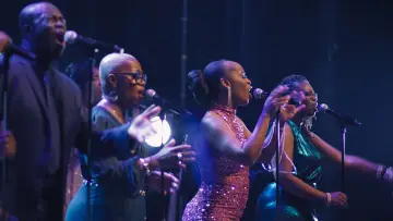 Задник до фильму"Jireh Gospel, une famille de chœur" #614605