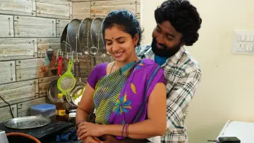 Задник до фільму "யார்ரா அந்த பையன் நான் தா அந்த பையன்" #1142123