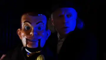 Задник до фильму"Dummy" #1139922