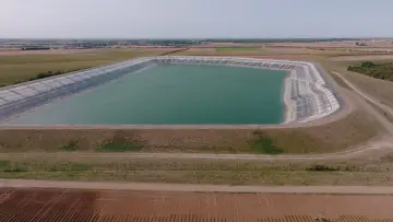 Задник до фільму "Y aura-t-il de l’eau cet été ?" #979145