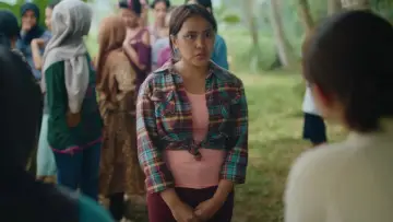 Задник до фільму "Agensi Rumah Tangga" #1649400