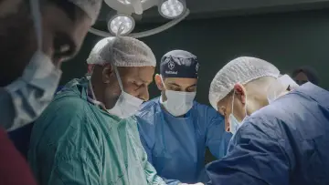Задник до фільму "American Doctor" #544671