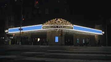 Задник до фільму "Brent Forever: Live From Brooklyn Paramount" #1641672