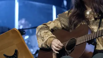 Задник до фільму "Brent Forever: Live From Brooklyn Paramount" #1641678