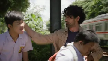 Задник до фільму "Semua Akan Baik-Baik Saja" #818178