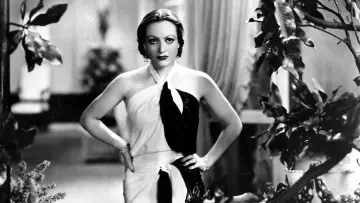 Задник до фильму"Letty Lynton" #1171870