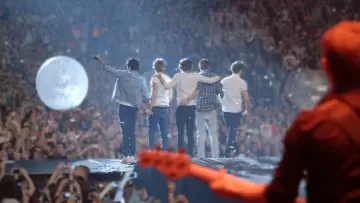 Задник до фильму"One Direction: Це ми" #405596