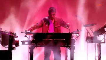 Задник до фильму"Jean-Michel Jarre - Live in Sevilla" #932269