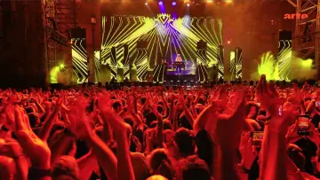 Задник до фильму"Jean-Michel Jarre - Live in Sevilla" #932272