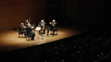Задник до фільму "Four Rational People" #549014