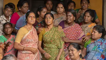 Задник до фильму"தாய் கிழவி" #536758
