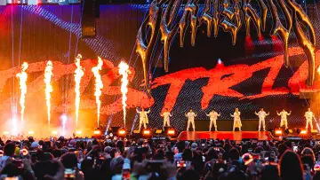 Задник до фільму "Stray Kids: Відчуй dominATE" #1533946