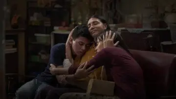 Задник до фільму "Ayah, Ini Arahnya Ke Mana, Ya?" #775669