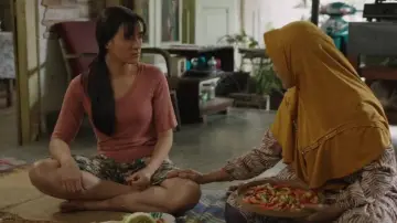 Задник до фільму "Ayah, Ini Arahnya Ke Mana, Ya?" #796709