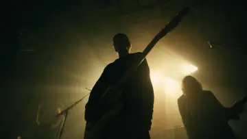Задник до фильму"Keo - Live at Village Underground" #1142637