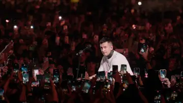 Задник до фильму"Twenty One Pilots: More Than We Ever Imagined" #534193