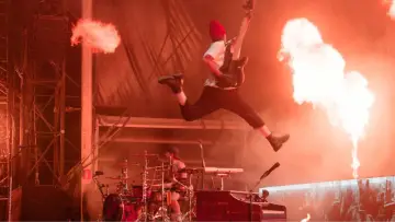 Задник до фильму"Twenty One Pilots: More Than We Ever Imagined" #534196