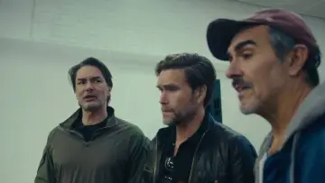 Задник до фильму"A-Men to That" #546680