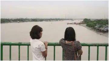 Задник до фільму "သစ်သီးခူး" #927843