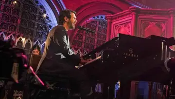 Задник до фильму"Josh Groban: An Intimate Evening at The Union Chapel" #1139190