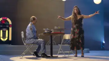 Задник до фільму "ביקור התזמורת: המחזמר" #554176