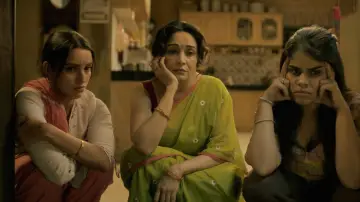 Задник до фильму"Maa Behen" #908923