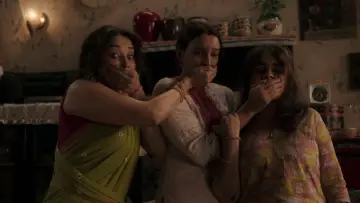Задник до фильму"Maa Behen" #908961