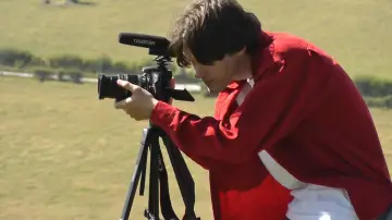 Задник до фільму "Shooting a Dream" #573282